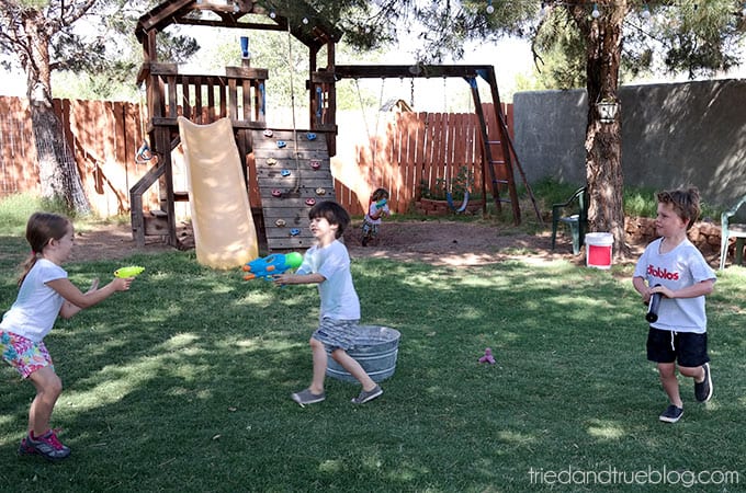 How To Throw A Crazy Summer Playdate - Friends