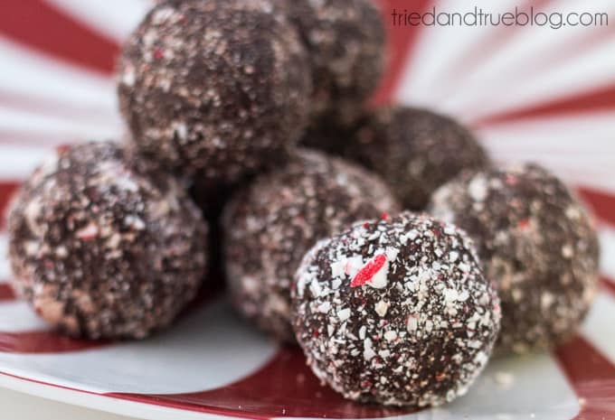 Healthy Peppermint Chocolate Protein Balls - Ready to eat!
