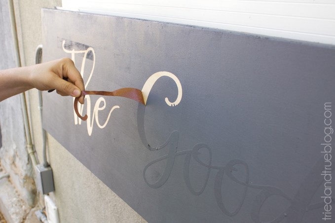 Outdoor Folding Bar Shelf - Remove