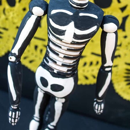This Dia de Los Muertos Figurine is fun to make with just a few supplies!