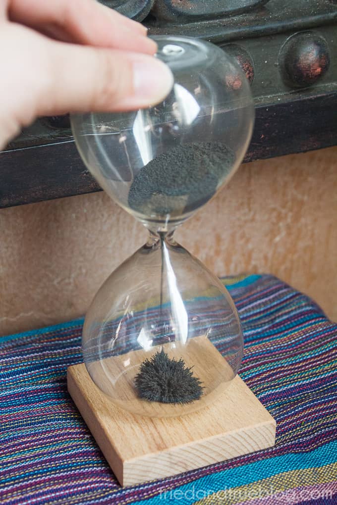 Kid-Friendly Meditation Corner - Hourglass