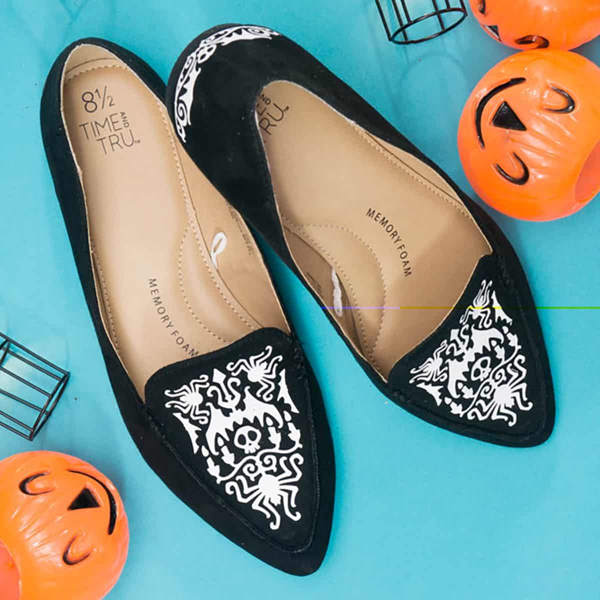 Make Halloween Shoes with Cricut and EasyPress Mini!